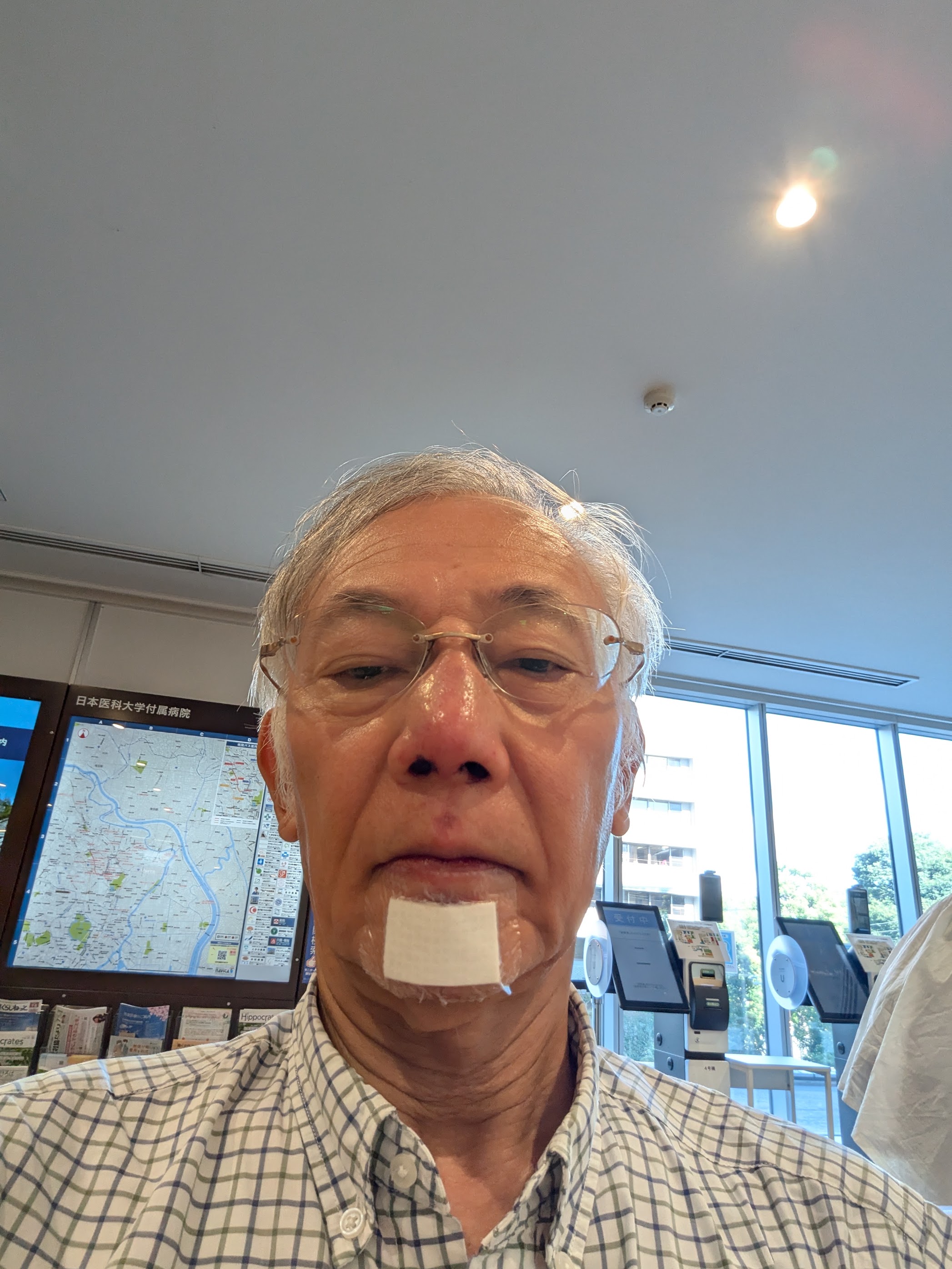 大学病院治療直後の自撮り